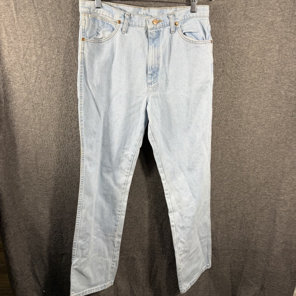 Wrangler Men's Classic Western Style Cowboy Slim Cut Fit Jeans Size 34x32 Light